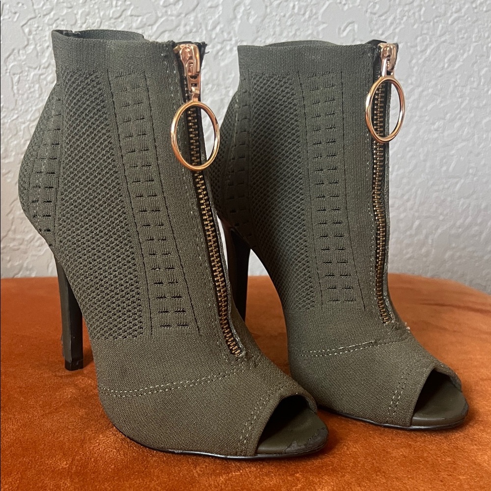 G by Guess Olive Green Peep-Toe Knit Ankle Booties with Gold Zip